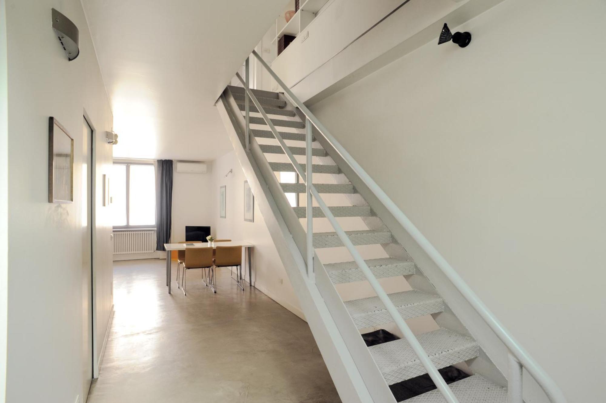 شقة Loft Sant Ambrogio With Terrance ميلان المظهر الخارجي الصورة